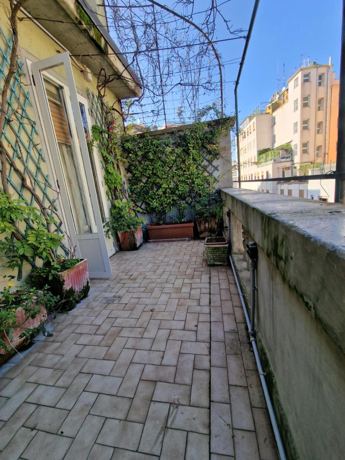 Duomo - Fontana Cozy With Terrace Apartment Milano Exterior foto